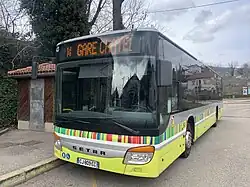 Setra S 415 NF n.1341 sur la ligne 14 du réseau STAS au terminus Sorbiers Grand Quartier attendant son départ pour la gare de St Étienne Châteaucreux. Véhicule du sous traitant SRT, ayant quitté le réseau fin 2023.