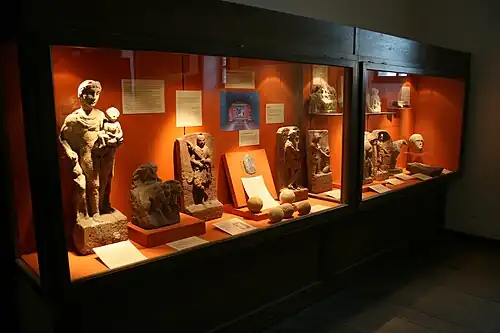 Découvertes du Mithraeum de Stockstadt, exposées au musée de Saalburg.