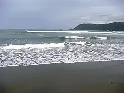 La baie de Baler vue depuis la plage de Sabang.