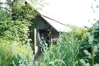 Ancien abri à bateau servant de poste d'observation