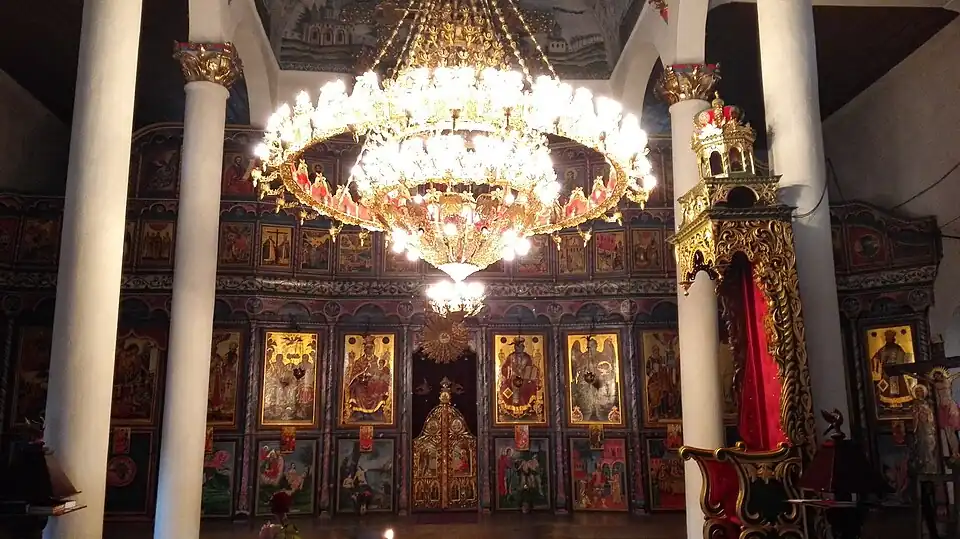 Vue de l'iconostase de la cathédrale.