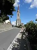 Saint-Aubin-des-Landes : église paroissiale, façade occidentale