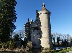 Le château d'Étangsannes.