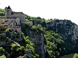 Saint Cirq Lapopie et la vallée du Lot.
