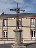 Croix de chemin à Saint-Erme-ville.