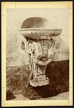 voir la légende ci-après