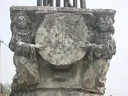 Détail de la croix.