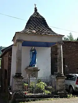Le monument aux morts d'Ennous.