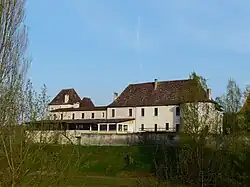 Le château de Beauséjour.
