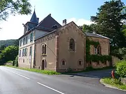 Vestiges de l'ancienne église (détruite) du couvent de Saint-Léonard.