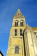 Tour occidentale, côté sud à partir du 1er étage.