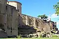 Remparts sous le château (sept.&nbsp;2011)44°&nbsp;33′&nbsp;50,5″&nbsp;N, 0°&nbsp;13′&nbsp;28,6″&nbsp;O