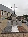 Carré militaire.