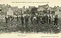 Soldats du 48e de ligne à la corvée de lavage à Saint-Michel-en-Grève (carte postale).
