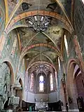L'intérieur de l'église Saint-Victor