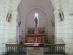 Le chœur de l'église.