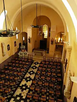 La nef de l'église.