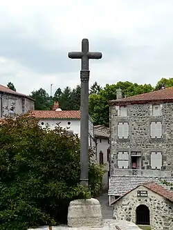 Croix en lave
