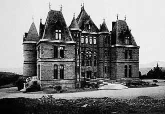 Château de la Flachère, photographié entre 1901 et 1902, source Bibliothèque nationale de France.