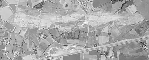 Construction de l'aéroport de Saint-Brieuc Trémuson en 1983