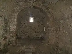 Vue intérieure de l'abside depuis la nef