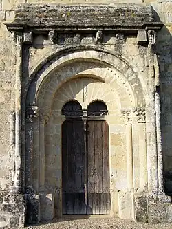 Le portail (sept. 2012).