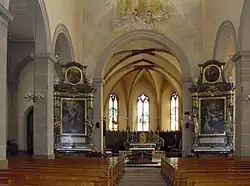 L'intérieur.