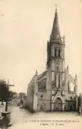 L'église, prise au début du XXe&nbsp;siècle.