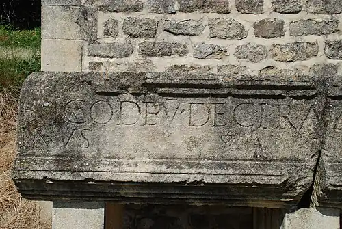 Fragment du linteau.