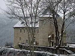 Le château d'Anglard.