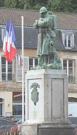 Monument aux morts de Sainte-Menehould.