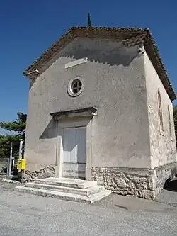 Temple protestant de Salles-sous-Bois.