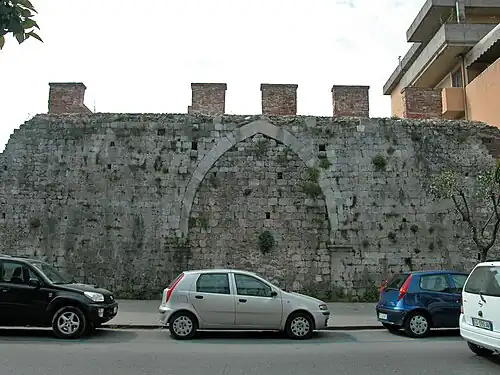 La Porta di San Martino in Guatolongo.