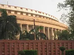Colonnade du Sansad Bhavan.