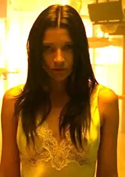 Description de l'image Sarah Roemer in WakingMadison (cropped).jpg.