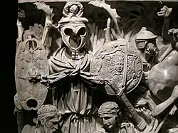 Les trophées sur le côté de l'avant