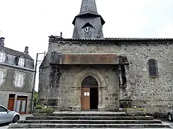 Son portail méridional.