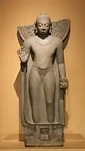 Bouddha debout. Sarnath, Ve&nbsp;siècle, Musée indien.