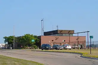 Image illustrative de l’article Aéroport de Sarnia-Chris Hadfield