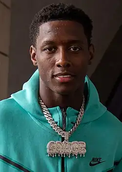 Description de l'image Sauce Gardner with NY National Guard (cropped).jpg.