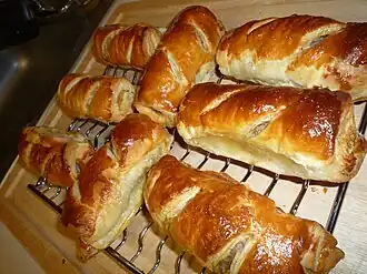 Image illustrative de l’article Feuilleté de saucisse
