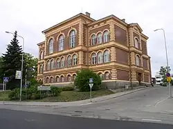 L'ancien lycée.