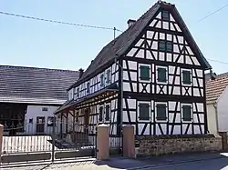 Ferme (XVIIIe), 124, rue Principale.