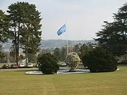 Vue du parc sur le lac Léman.
