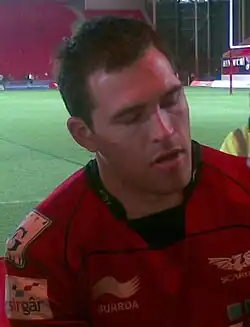 Description de l'image Sean Lamont Signing Autographs cropped.jpg.