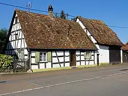 Ferme (1731),24 rue du Général-Schneider.