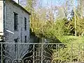 La Nonette à l'ancien moulin du Roi, qui a perdu sa roue à aubes.