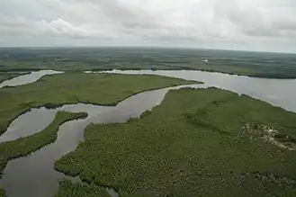 Vue aérienne de l’île.