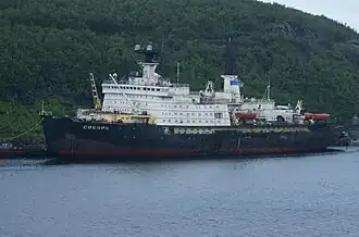 illustration de Sibir (brise-glace, 1977)