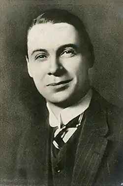 Description de l'image Sidney-Bracey-1914 (cropped).jpg.